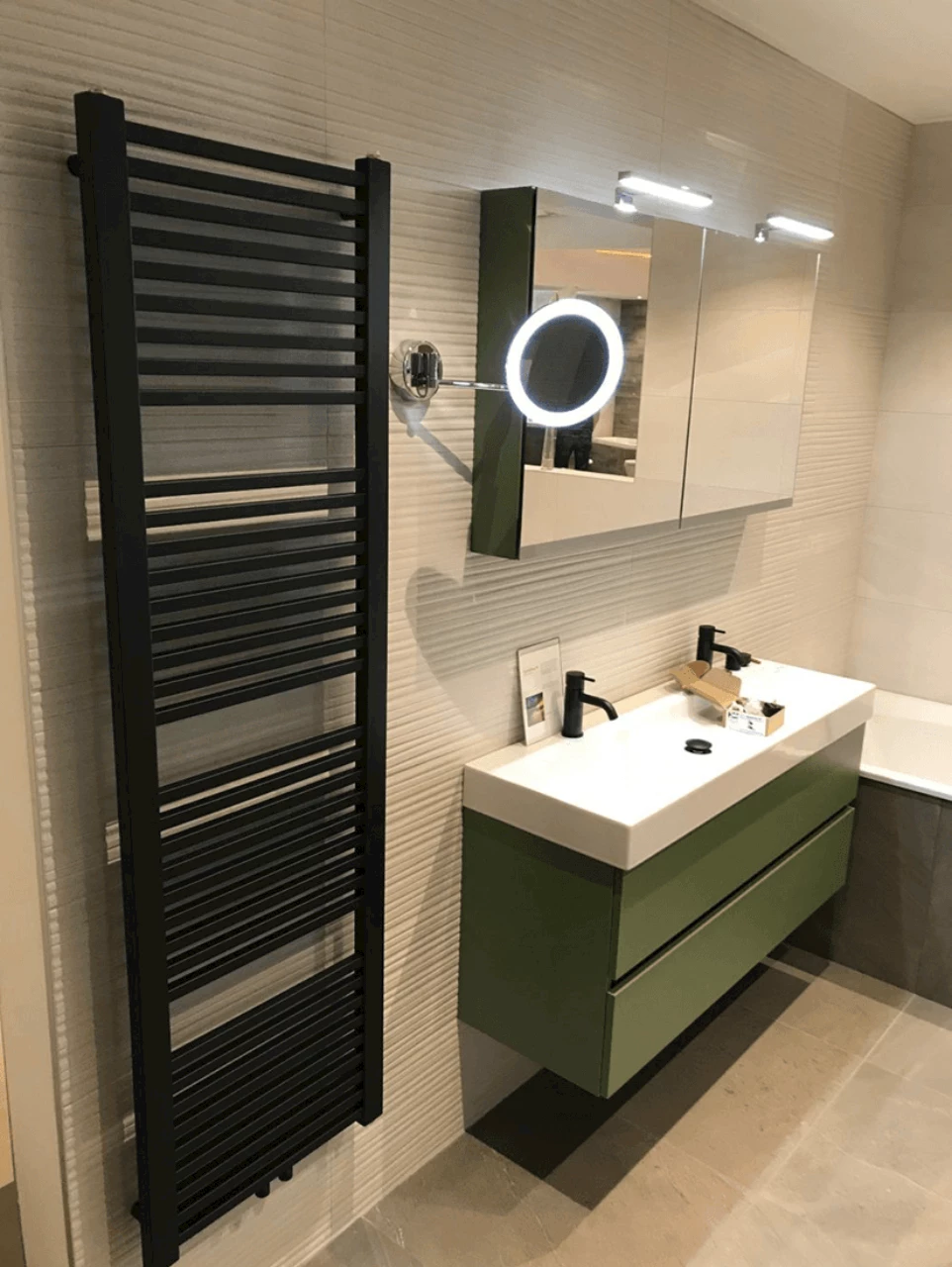 Meubels kleine badkamer