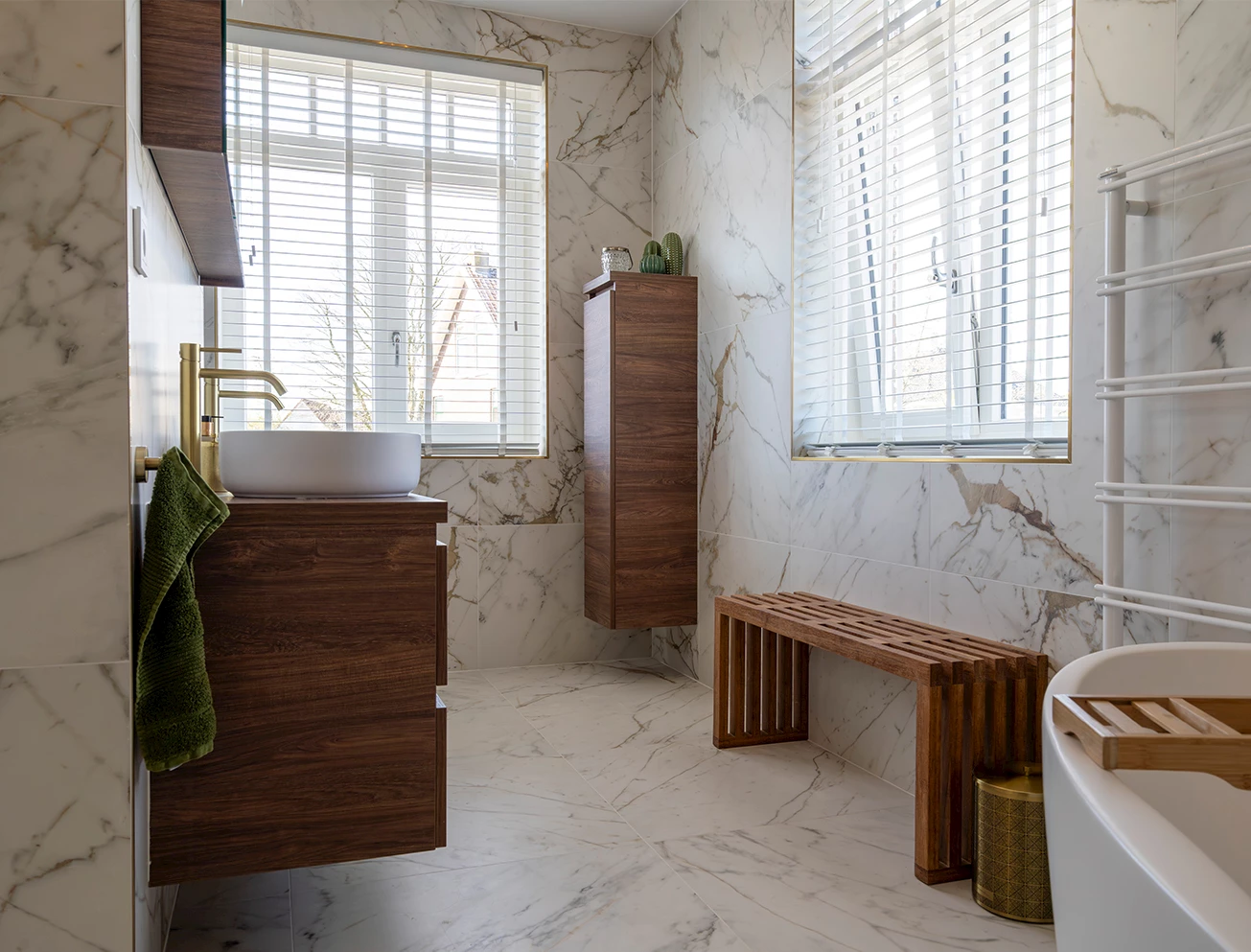 Gouden badkamer accessoires