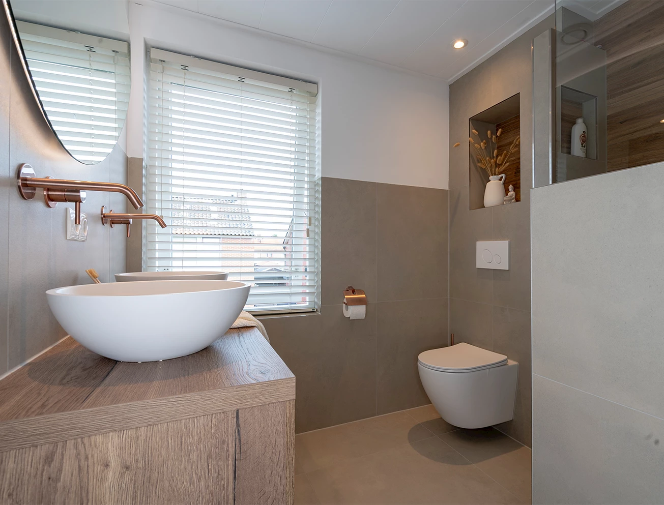 Badkamer zandkleurig