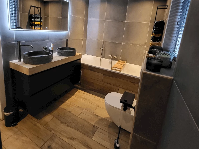 Hout(look) badkamer
