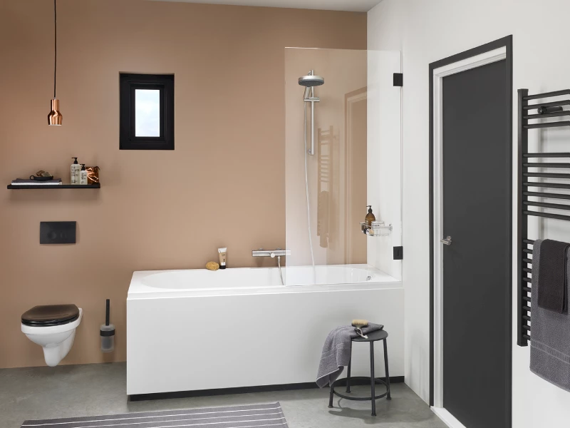 Combinatie bad en douche