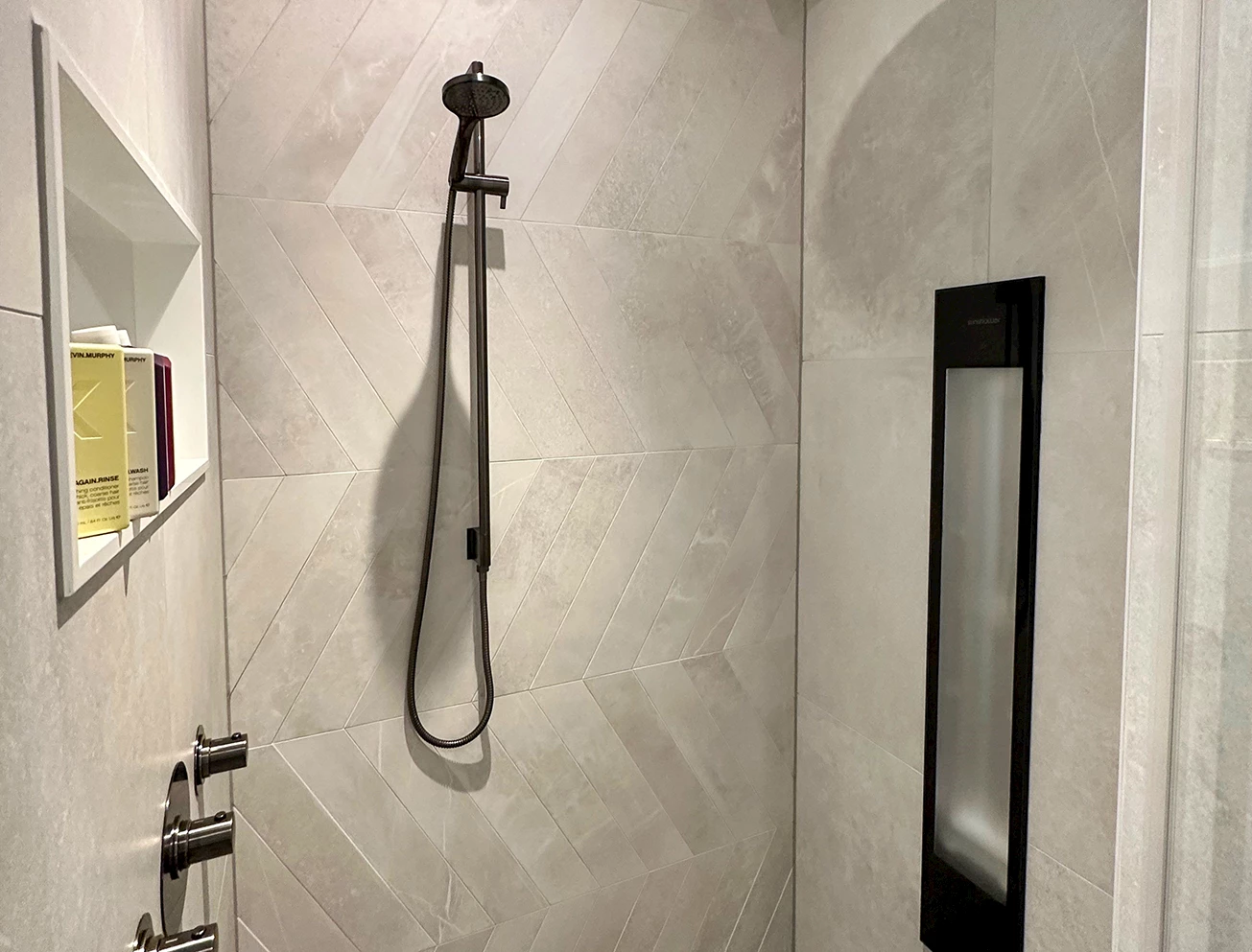 Badkamer met Hongaarse punt