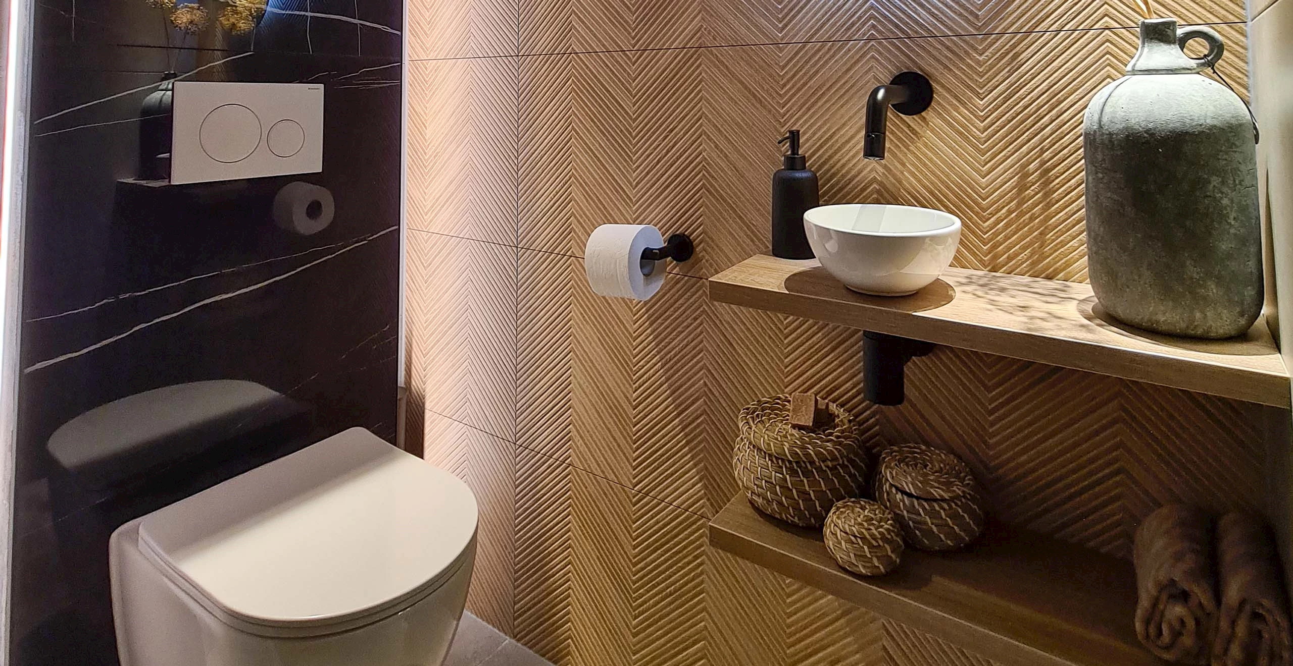 Wat kost een toilet header