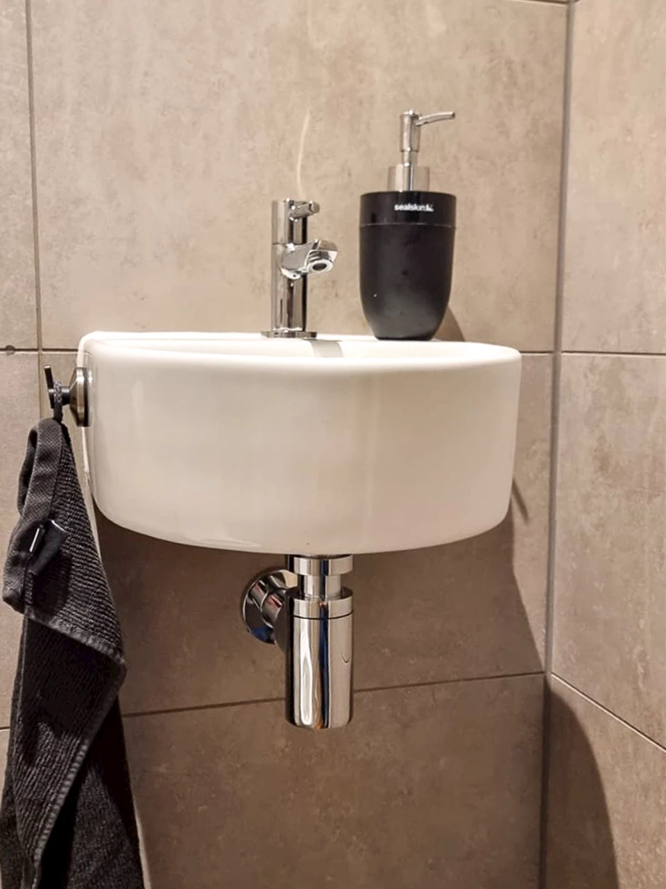 Fonteinset modern toilet